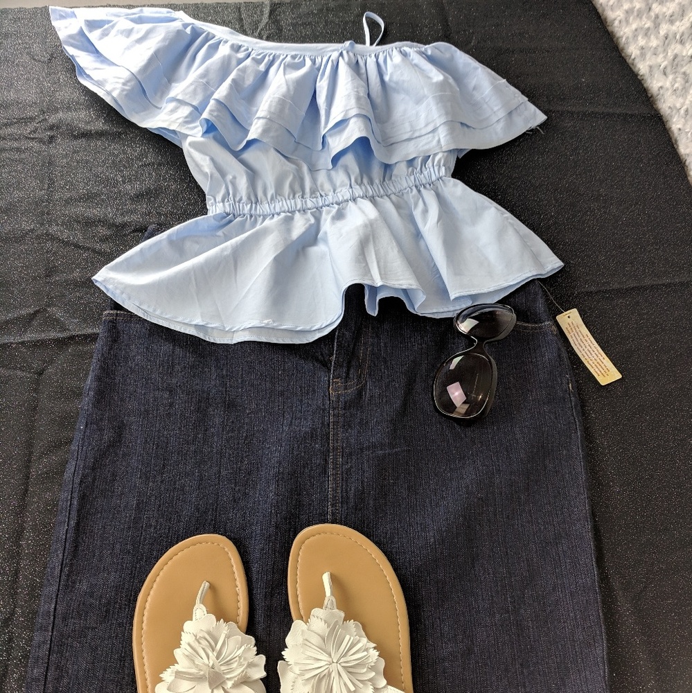 St. Jhons Bay Petite Skirt. - Picture 5 of 6